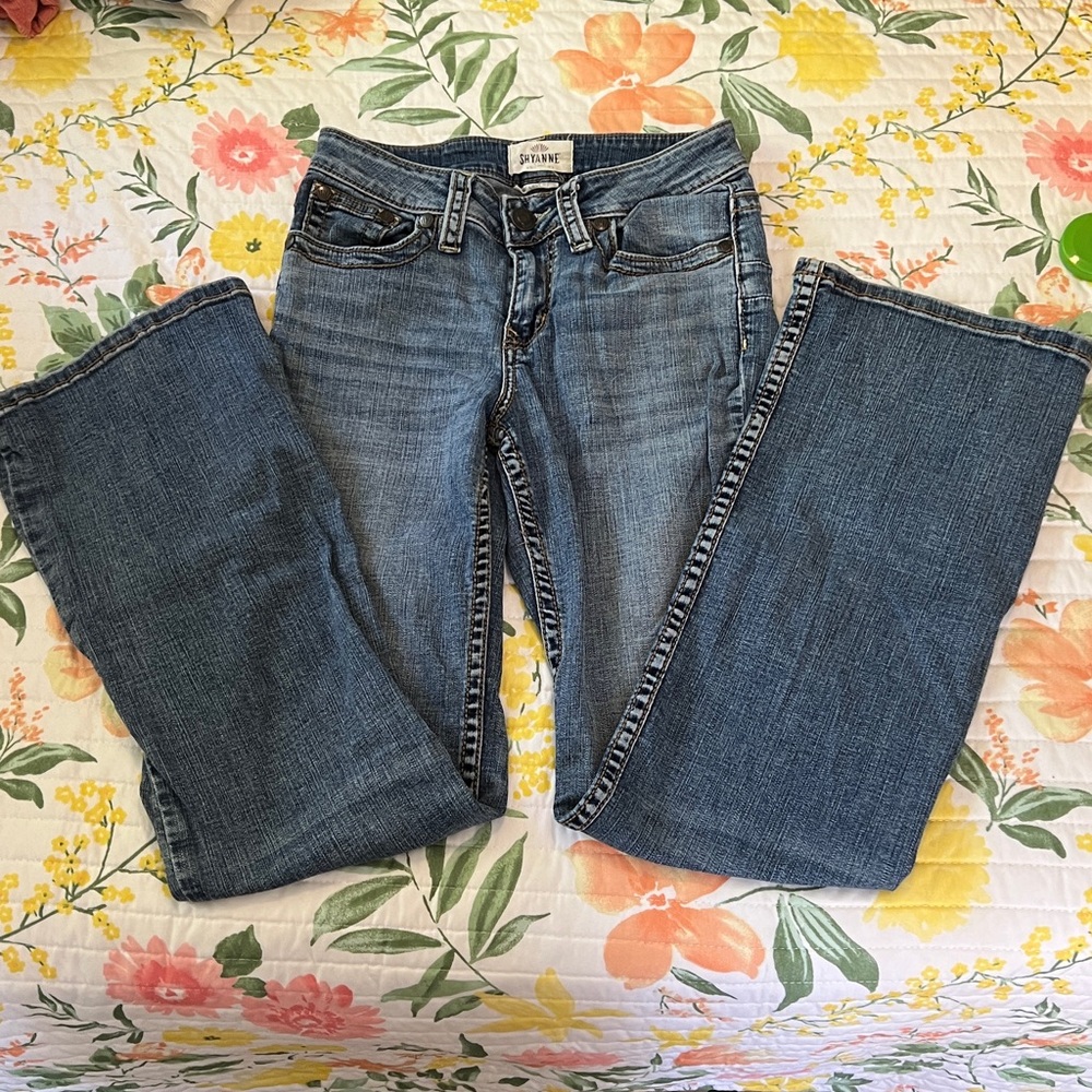 SHYANNE Life Bootcut Jeans